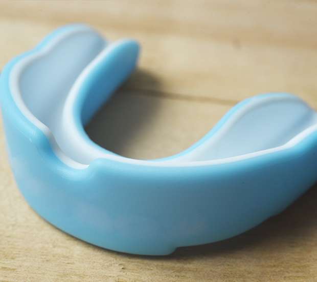 Oxford Reduce Sports Injuries With Mouth Guards